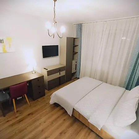 Pleasantstay Free Parking Apartment Cluj-Napoca
